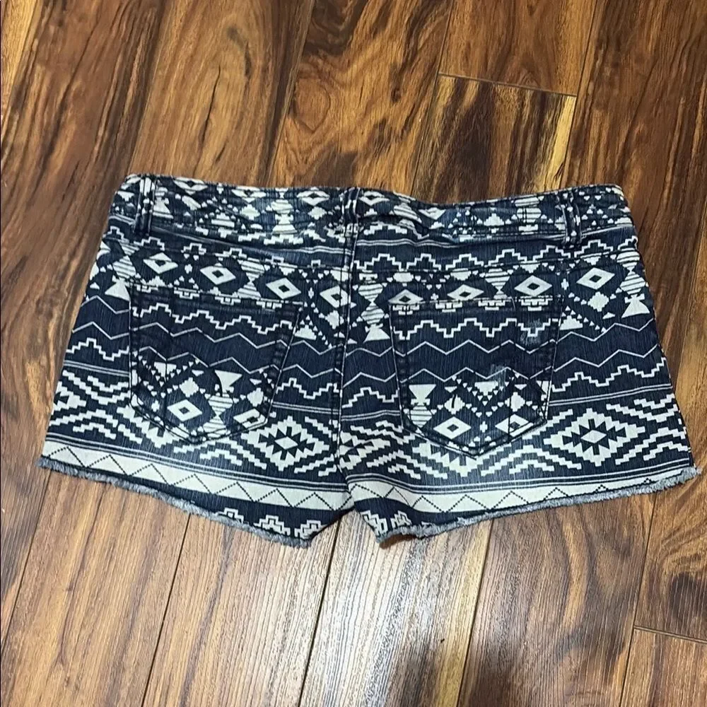 Aztec Patterned Black and White Women Shorts